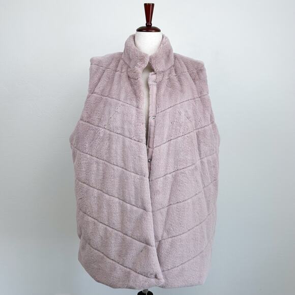 Maurices Cozy Fleece Plush Blush Sleeveless Vest - Picture 5 of 9